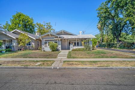 1295 N Glenn Avenue, Fresno, California 93728, USA