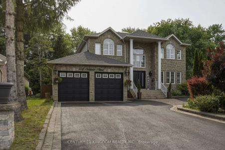 1598 OAKBURN STREET, Pickering, Ontario L1V 6M9, Canada