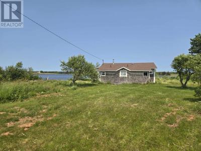 44 SUMMER VILLAGE ROAD, Ellerslie-Bideford-, Prince Edward Island C0B 1J0, Canada