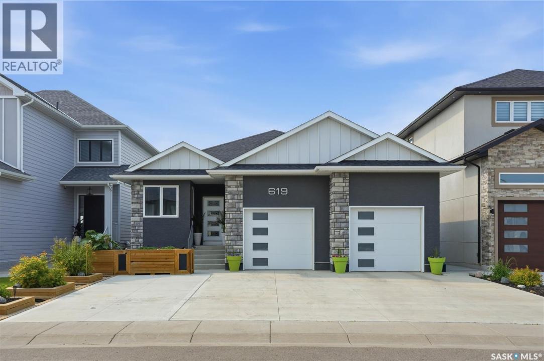 619 KENASCHUK CRESCENT, Saskatoon, Saskatchewan S7W 0Y4, Canada