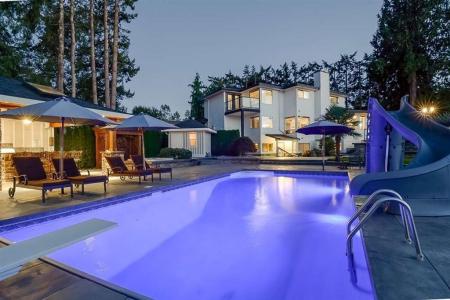 18171 72 AVENUE, Surrey, British Columbia V4N 3G6, Canada