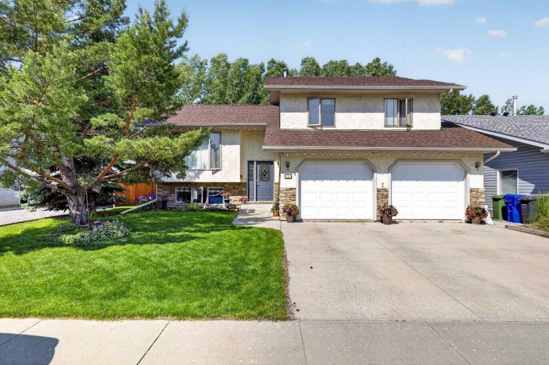 151 BALSAM CRESCENT, Olds, ألبرتا T4H 1M4, كندا
