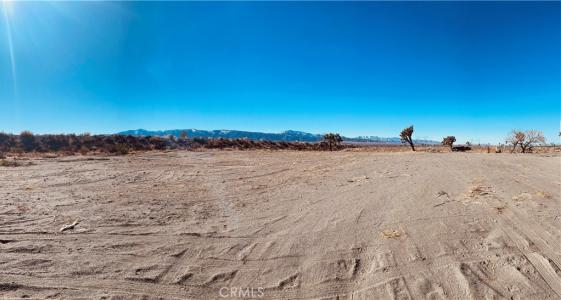 0 Rosado Road, Pinon Hills, Californie 92372, États-Unis