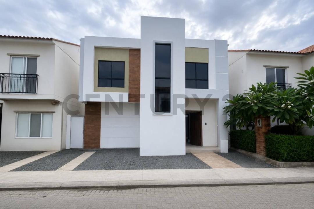 Urbanización Logare 0, Guayaquil, Guayas 00001, Ecuador