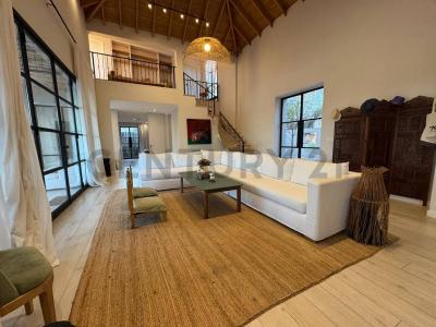 Tulipan 3995, Escobar, GBA Norte 1625, Arjantin