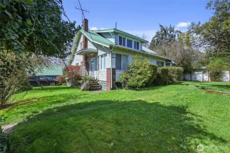 9906 Croft Street S, Tacoma, Washington 98444, USA