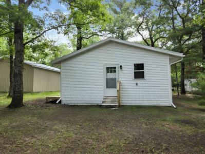 9071 S Crabapple Road, Baldwin, Michigan 49304, USA