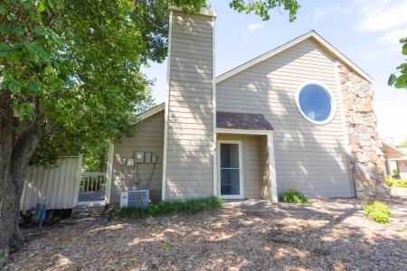 903 W. Parkway Drive, Stillwater, Oklahoma 74075, USA