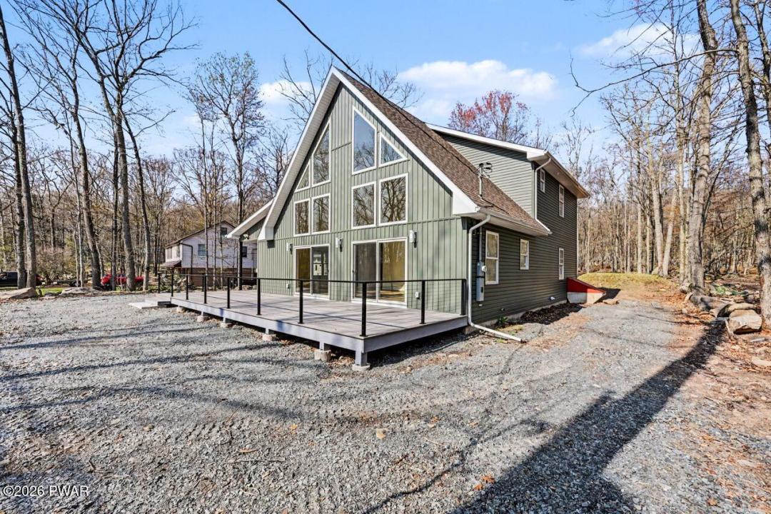 78 E Shore Drive, Hawley, بنسلفانيا 18428, الولايات المتحدة