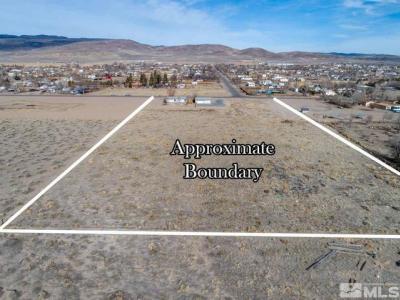 1351 W Spruce Street, Silver Springs, Nevada 89429, USA