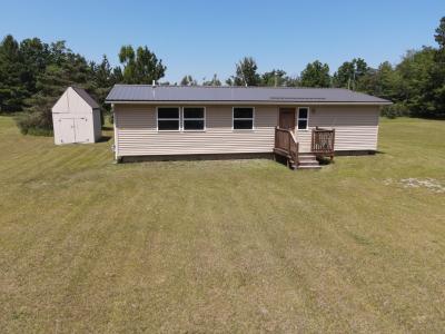 1989 Betsy Boulevard, Fairview, Michigan 48621, USA