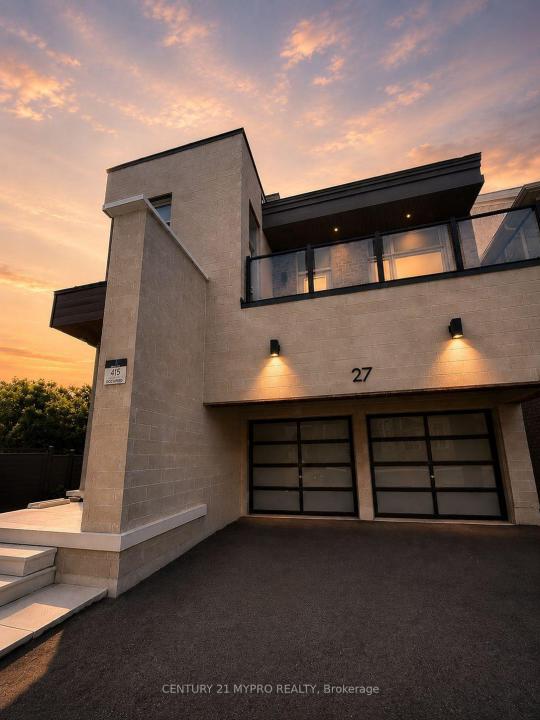 27 MILKY WAY DRIVE, Richmond Hill, Ontario L4C 4M9, Canada