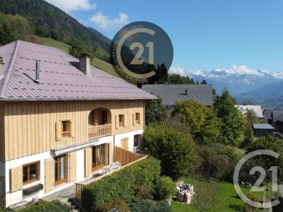 Taninges, Rodano-Alpi 74440, Francia