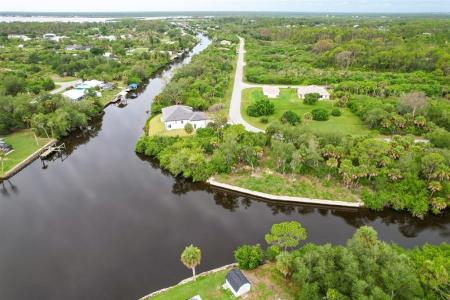515 Ramblewood Street, Port Charlotte, Florida 33953, USA