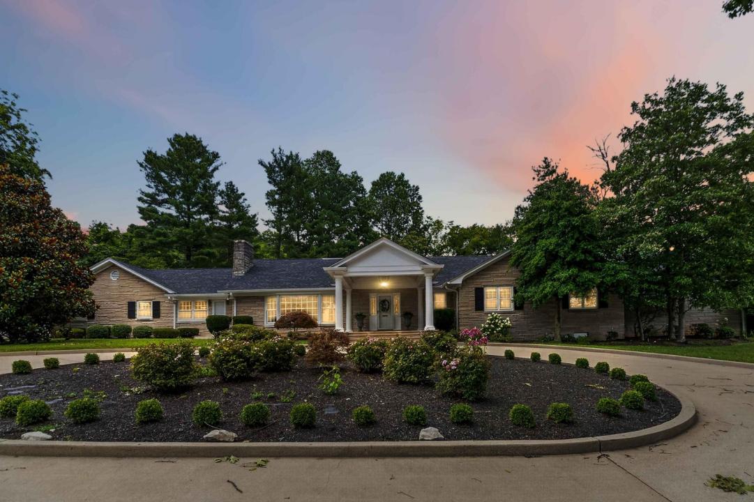 145 Woodland Drive, Somerset, Kentucky 42501, États-Unis
