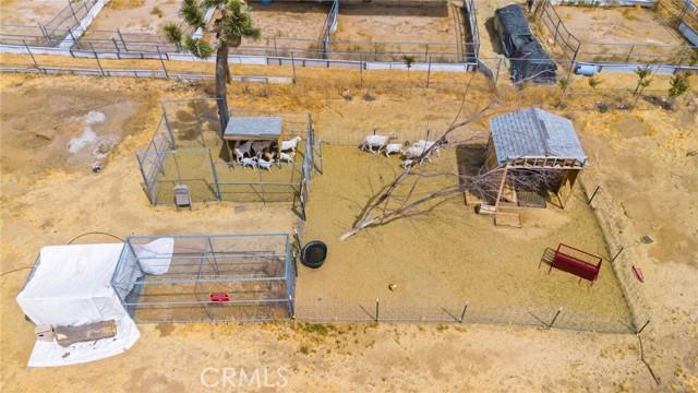 7425 Joshua View, Yucca Valley, Californie 92284, États-Unis