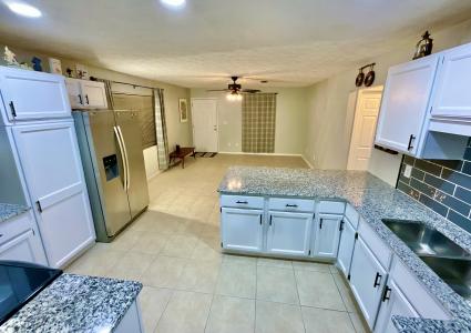 468 SE 28th Way, Melrose, Florida 32666, Stati Uniti