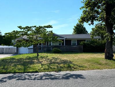 456 Hulse Avenue, Brick, New Jersey 08724, USA