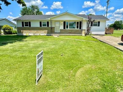 6658 W KY 10 , Maysville, Kentucky 41056, USA
