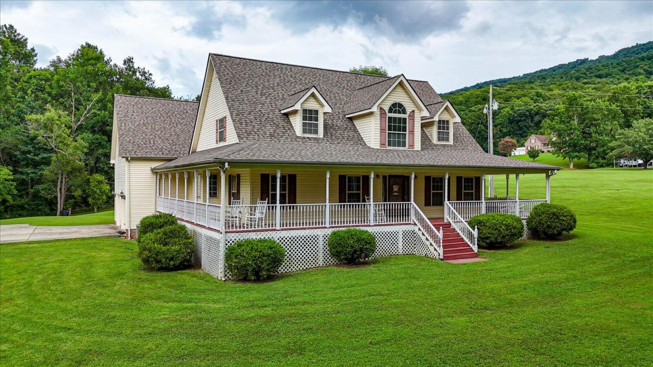 135 Mcdonough Road, Whitwell, Tennessee 37397, USA