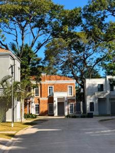 Tte. Hipólito Medina 7067 esquina Mayor Agileo Ayala , Villa Aurelia, Asunción 00001, Le Paraguay