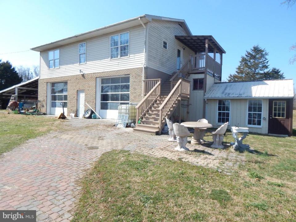 2553 Warm Springs Road, Shenandoah Junction, West Virginia 25442, Estados Unidos