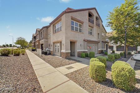 2233 E HUNTINGTON Drive, Phoenix, Arizona 85040, Estados Unidos