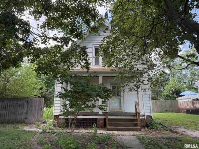 696 Arnold Street, Galesburg, Illinois 61401, États-Unis