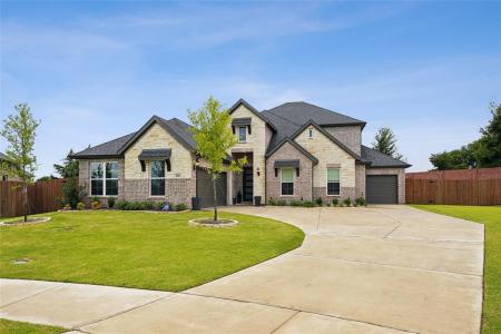 826 Townsman Court, Midlothian, Texas 76065, USA