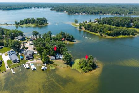 8664 Lynwood Lane , Mecosta, Michigan 49332, États-Unis