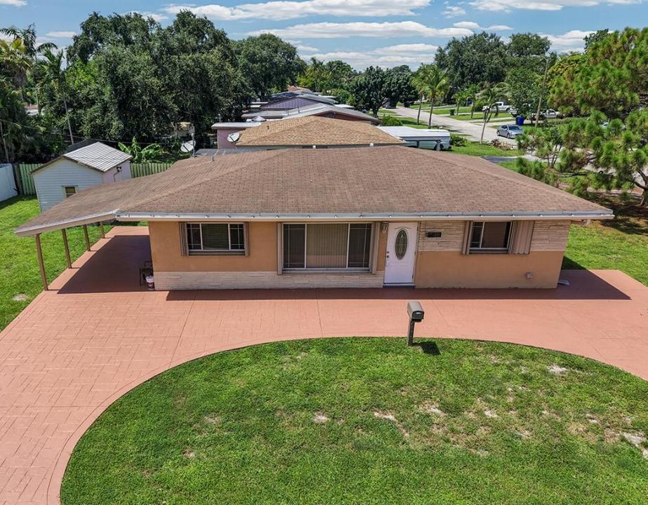 2100 N 57th Avenue, Hollywood, Florida 33021, Amerika Birleşik Devletleri