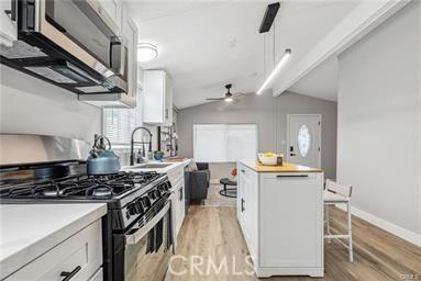 1850 W Orangethorpe, Fullerton, Califórnia 92833, Estados Unidos