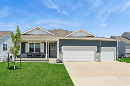 1045 Northview Drive, Waukee, Iowa 50263, USA