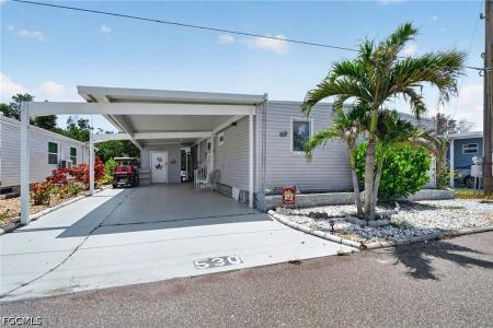 14633 Paul Revere Loop, North Fort Myers, Floride 33917, États-Unis