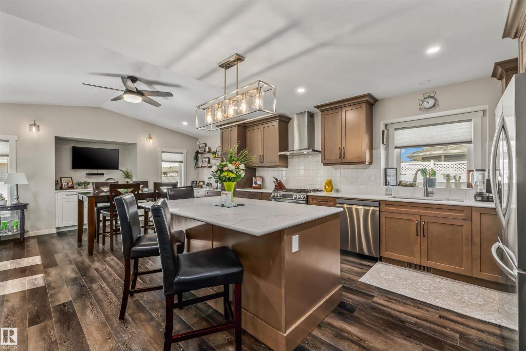 7 WILLIAM BELL DRIVE, Leduc, Alberta T9E 6H7, Canada