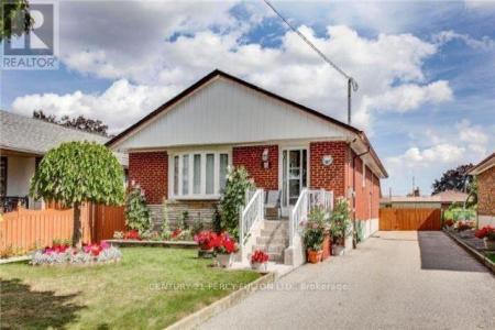 21 IVANHOE COURT, Toronto (wexford-maryvale), Ontario M1R 3G8, Canadá