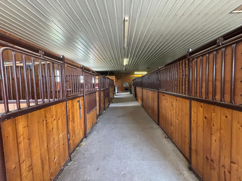 411048C BUSTER CREEK RD, Alhambra, Alberta T4T 0A3, Canada