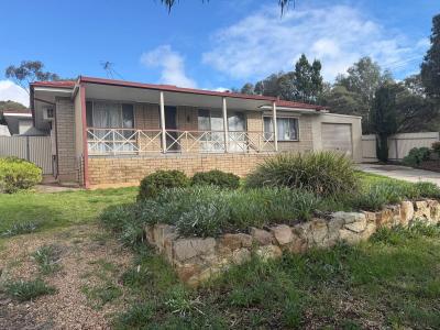 1 Barina Avenue, Para Vista, SA 5093, Australia