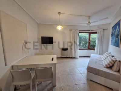 Biarritz 17, Pinamar, Buenos Aires Costa Atlántica 7167, Argentina