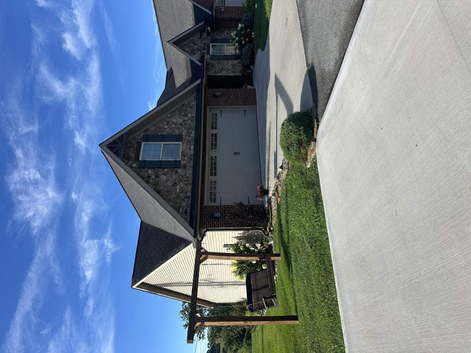 124 Cornerstone Lane, Harrogate, Tennessee 37752, Stati Uniti
