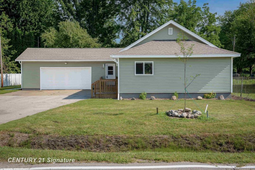 3121 Boy Scout, Bay City, Michigan 48706, USA