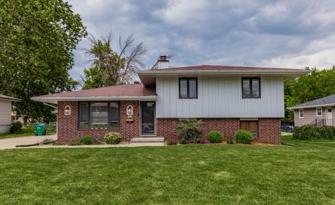 614 SE 8th Street, Ankeny, Iowa 50021, USA
