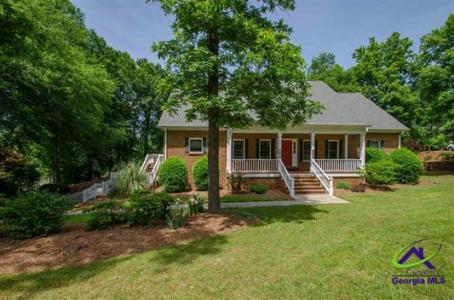 110 Holly Drive, Warner Robins, Georgia 31088, USA