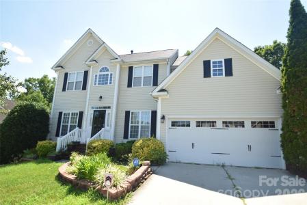 6629 Pattonsburg Drive, Charlotte, North Carolina 28213, USA