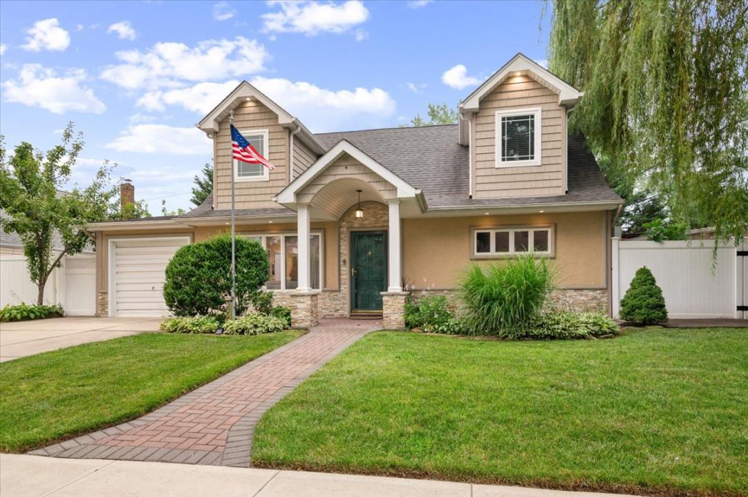 3850 Jean Avenue, Bethpage, New York 11714, Stati Uniti
