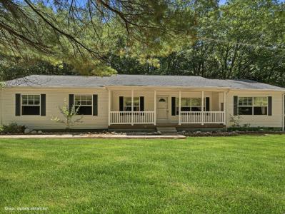 601 N Lighthouse Drive, Mears, Michigan 49436, USA