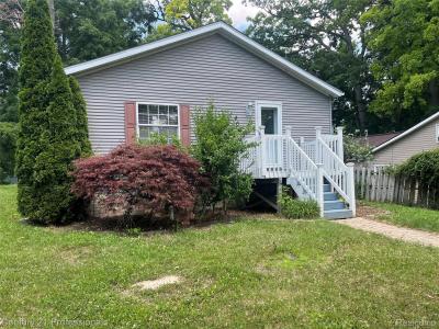 4080 Cass Elizabeth Road, Waterford, Мичиган 48328, Соединенные Штаты