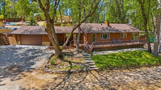16934 Lake Vera Purdon Road, Nevada City, קליפורניה 95959, ארצות הברית של אמריקה 