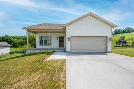 115 Hillside Drive, East Palestine, Ohio 44413, USA
