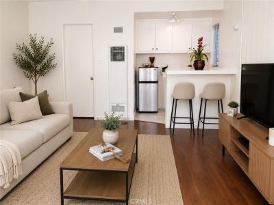 1935 Corning, Los Angeles, Калифорния 90034, Соединенные Штаты